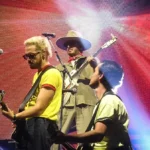 Adulta mayor queda herida por el desorden al inicio del concierto de Morat en Puebla