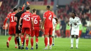 El Real Madrid cierra su peor temporada tras caer ante el Bayern