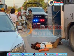 Hombre cae de un camión en movimiento, debido a una riña, en Cancún