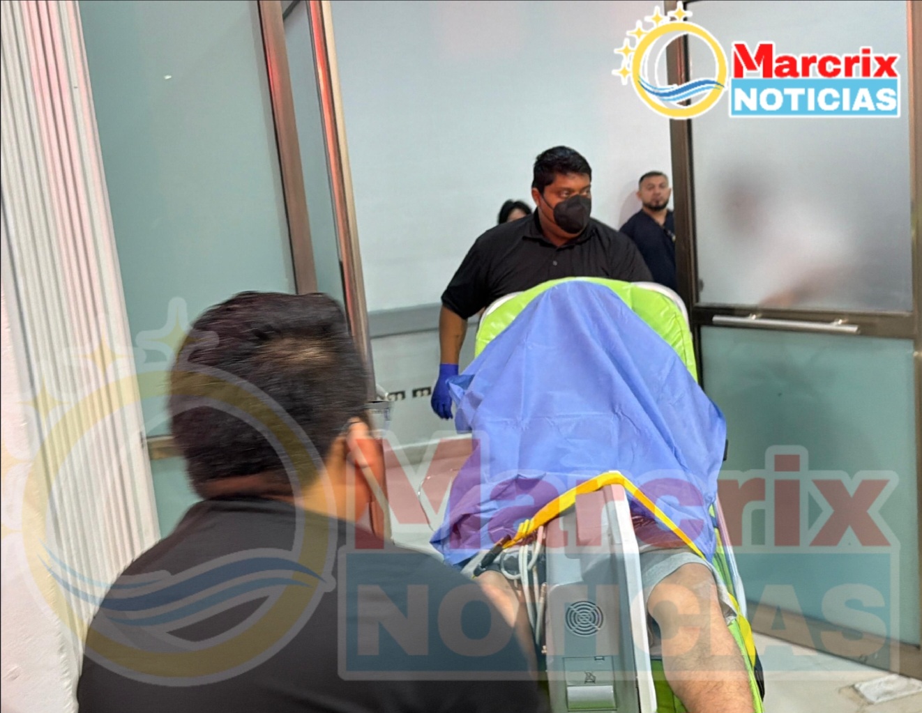 intento ejecución adolescente avante