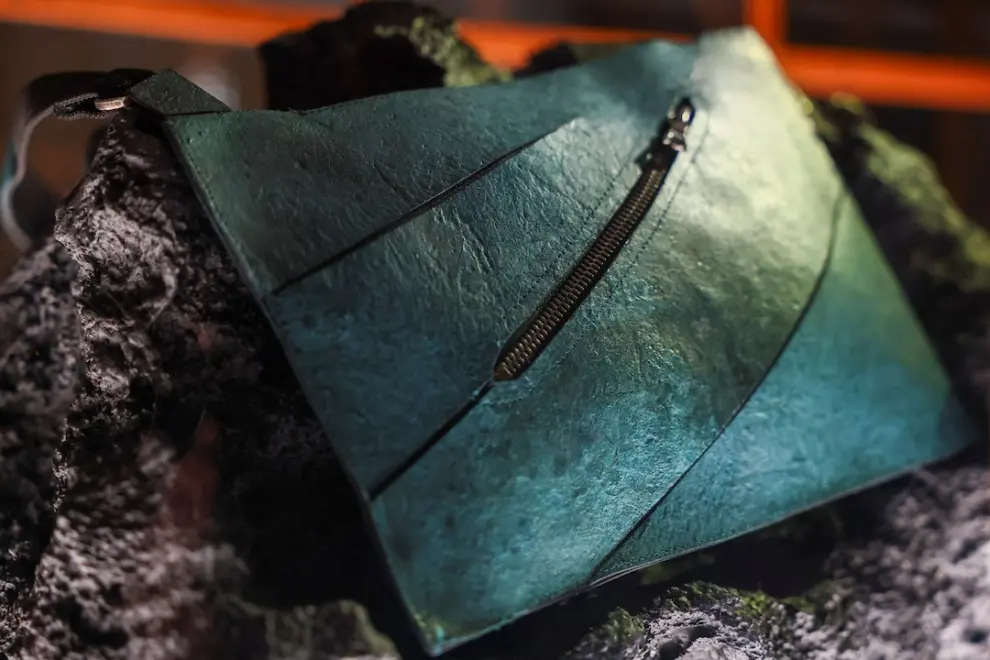 bolso "piel" de T-Rex