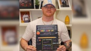 Saúl ‘Canelo’ Álvarez da un giro fuera del boxeo y entra a la universidad ​