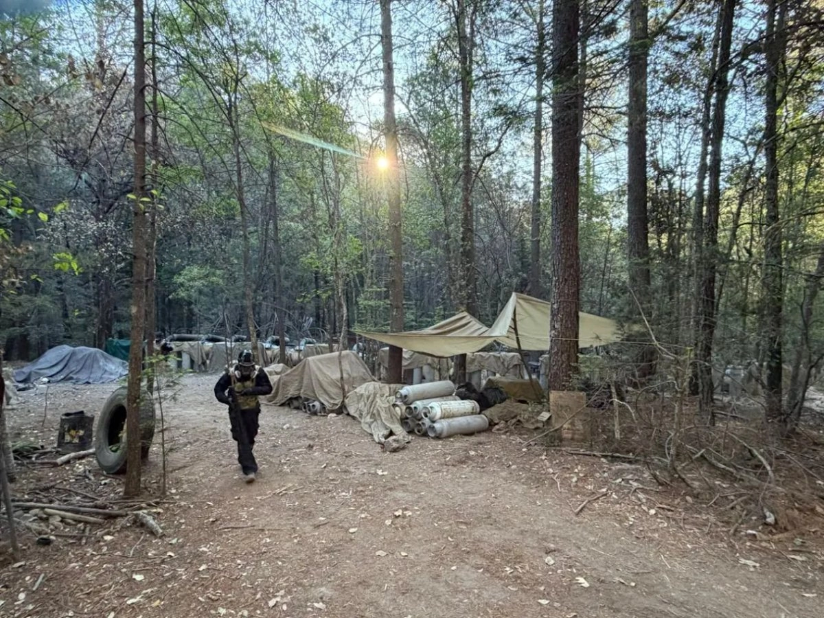 La participación de agentes extranjeros en el operativo en Chihuahua sigue bajo investigación; no basta con una renuncia, dijo Sheinbaum.