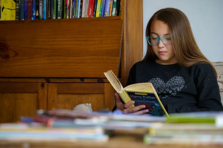 Mejora el nivel de lectura en México durante 2025, pero persisten los desafíos