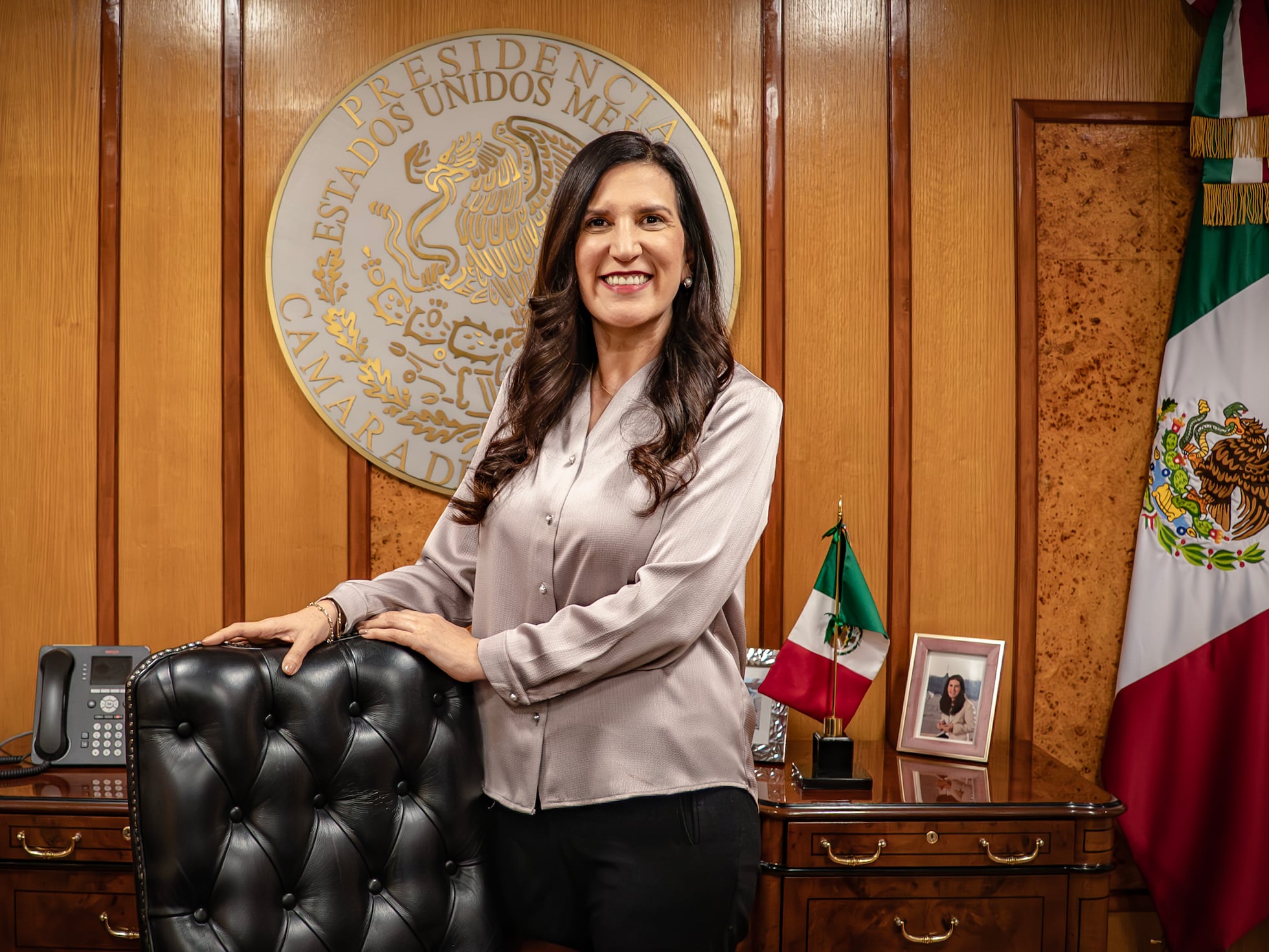 Kenia López respalda a Maru Campos ante Morena