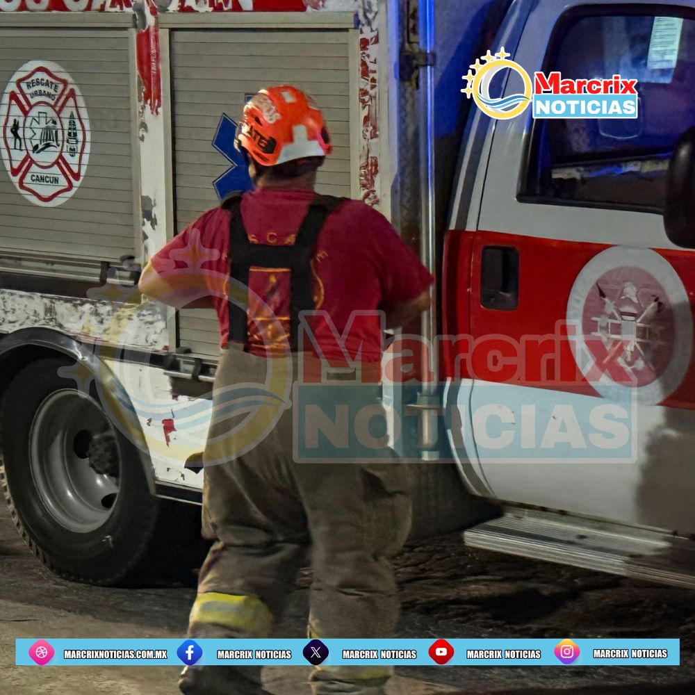 Un derrumbe en el kilómetro 6, donde se construye el Hotel Ryu, dejó al menos cinco lesionados de forma preliminar.