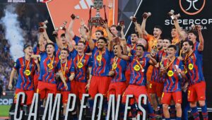 Rashford y Torres hunden al Madrid y hacen al Barça rey de España