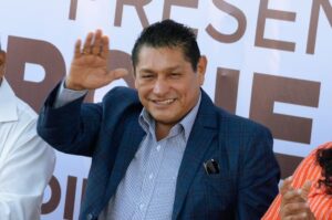 Detienen a Jesús Corona, alcalde de Cuautla, Morelos como parte del Operativo Enjambre