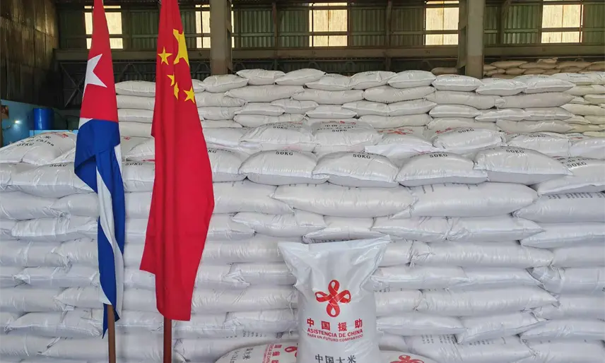 Recibe Cuba 15 mil toneladas de arroz provenientes de China