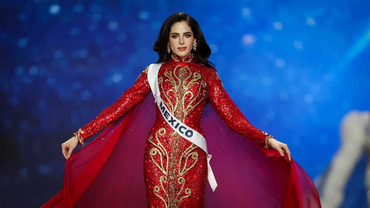 La actual Miss Universe dedicó palabras de inspiración a las aspirantes horas antes de la coronación nacional.