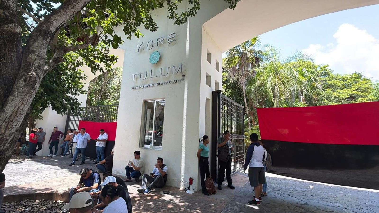 Huelga hotel Kore Tulum 1