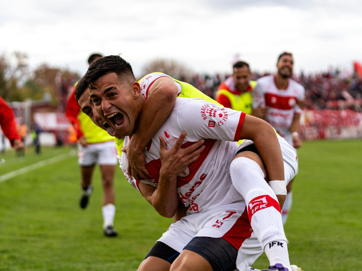 ¿Por qué algunos hombres lloran viendo futbol? La psicología te lo explica