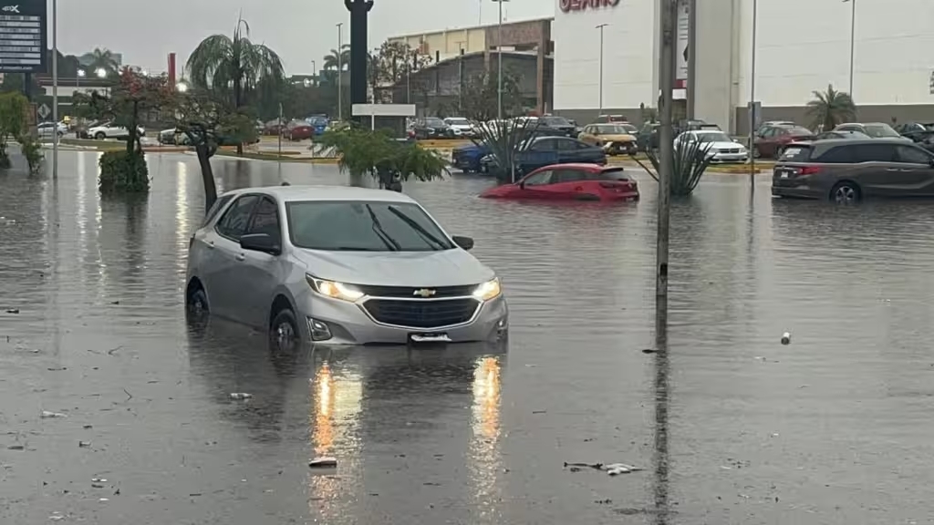 La tormenta del 29 de mayo igualó en horas lo que normalmente cae en todo el mes, según expertos.