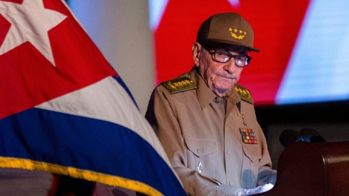 Díaz-Canel acusa a Estados Unidos de mentir para "justificar" agresión a Cuba tras imputación contra Raúl Castro
