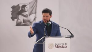 Enfrenta Samuel García juicio político por 13 expedientes en Nuevo León