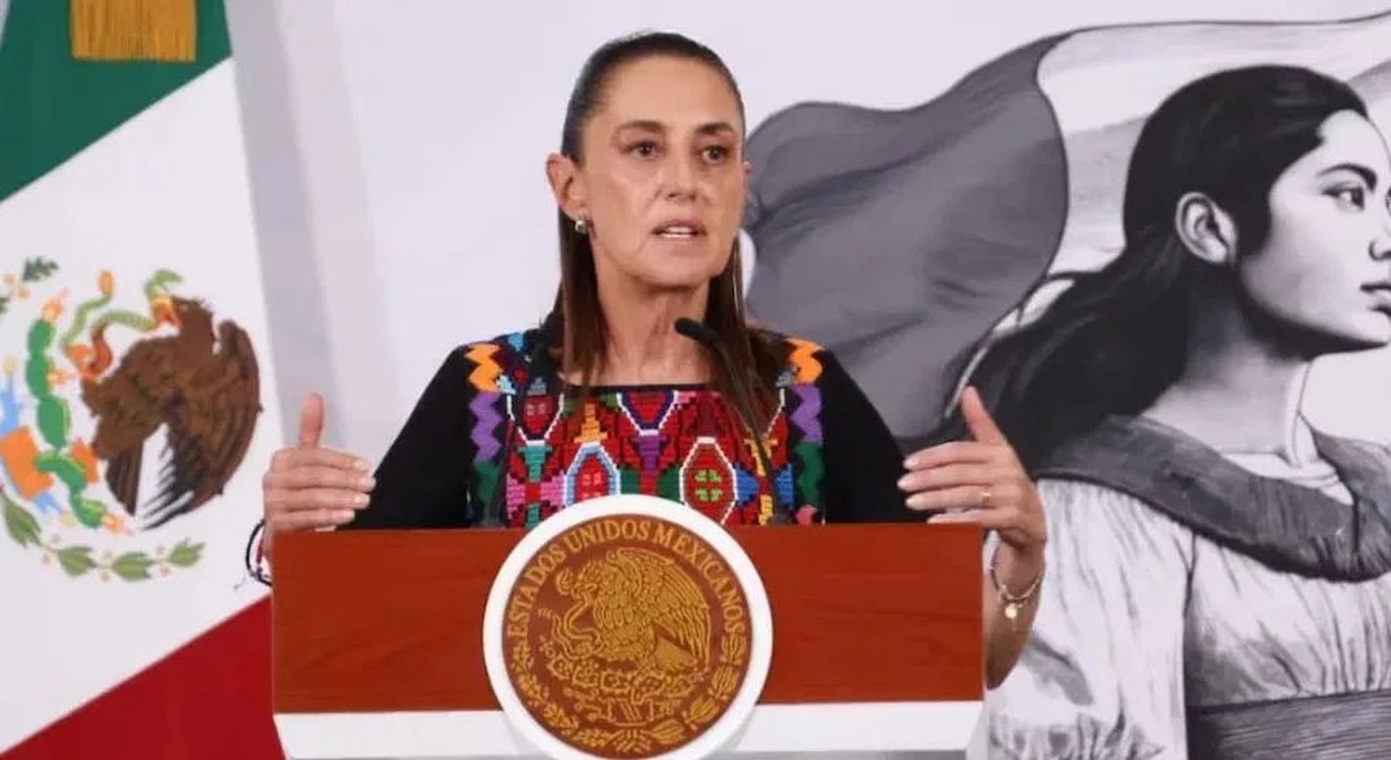 La presidenta respondió con ironía a críticas y reveló vínculos de políticos opositores con grupos ilícitos.