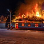 Incendio consume Bar ‘La Isla de Tris’ en Chetumal; investigan posible extorsión pese a estar asegurado por la Fiscalía