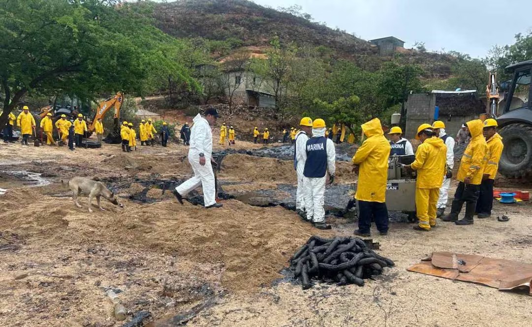 PEMEX confirma derrame de combustóleo en Salina Cruz y asegura que la fuga fue controlada