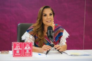 Mara anuncia inicio de pruebas del MOBI con pasajeros sobre el Puente Nichupté