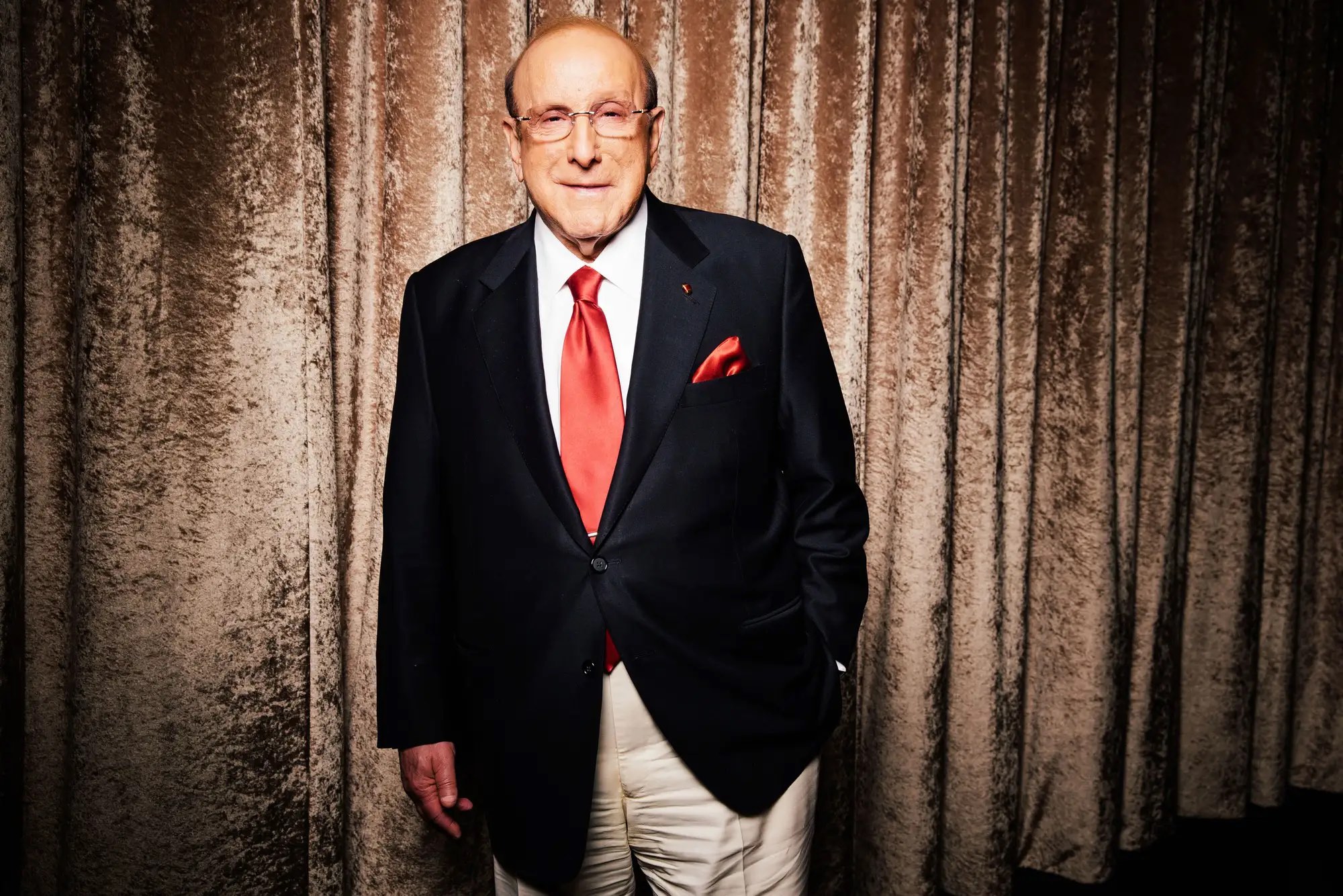 Muere a los 94 años Clive Davis, creador de estrellas de la industria musical