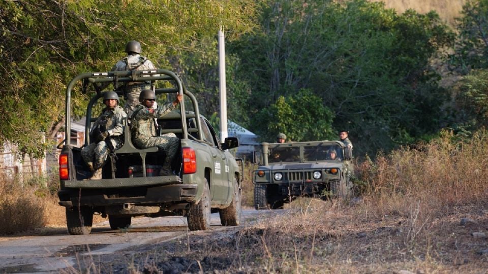 Explosión en Michoacán deja graves a tres elementos del Ejército Mexicano
