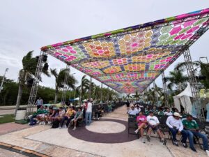 Cancún se pinta de verde; abarrotan Malecón Tajamar por inauguración del Mundial 2026 