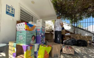 Comunidad venezolana  organiza centro de acopio para apoyar a damnificados por los terremotos desde Cancún