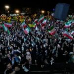 Estados Unidos bombardea recintos militares iraníes