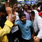 Renuncia ministro de Educación de India tras protestas del llamado “Partido de las Cucarachas”