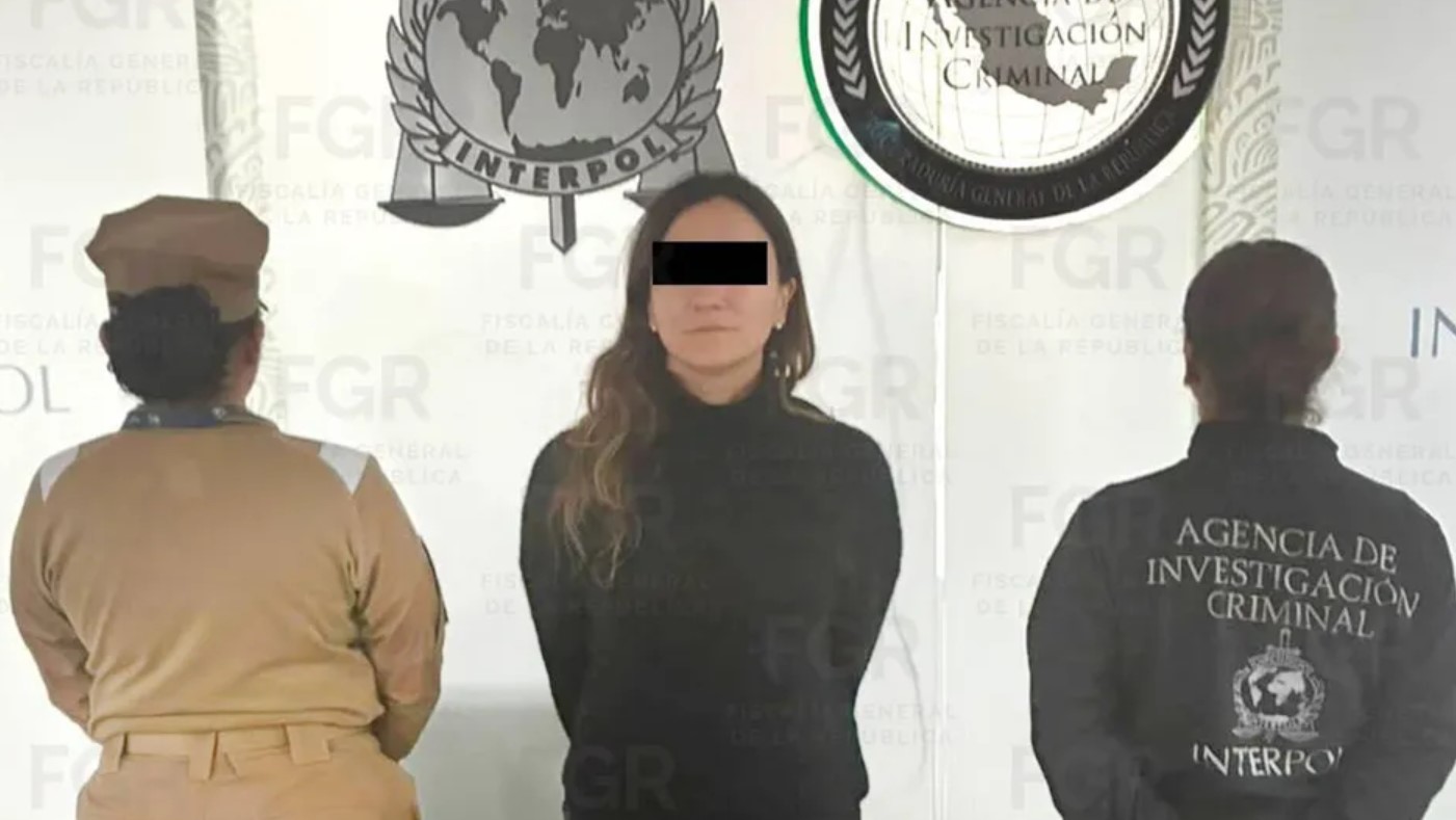 Detienen en el AICM a Gilda Lozoya, hermana de Emilio Lozoya, exdirector de Pemex