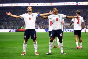 Inglaterra vence 2-1 a Noruega y avanza a las semifinales del Mundial 2026 