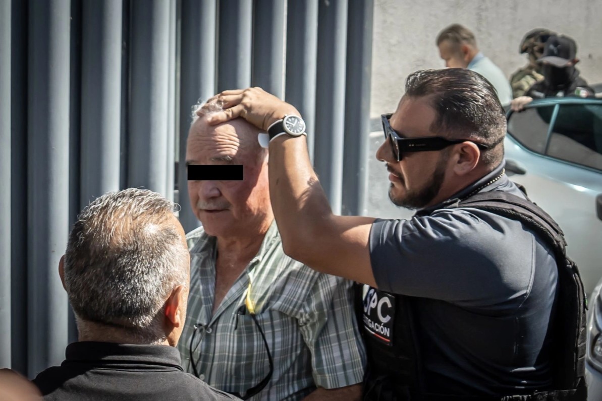 Dan prisión preventiva a Ernesto Ruffo, exgobernador de Baja California y a otros 7 imputados