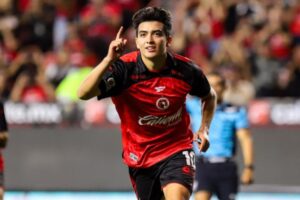 Gilberto Mora anota su primer gol y le da el triunfo a Xolos sobre el León