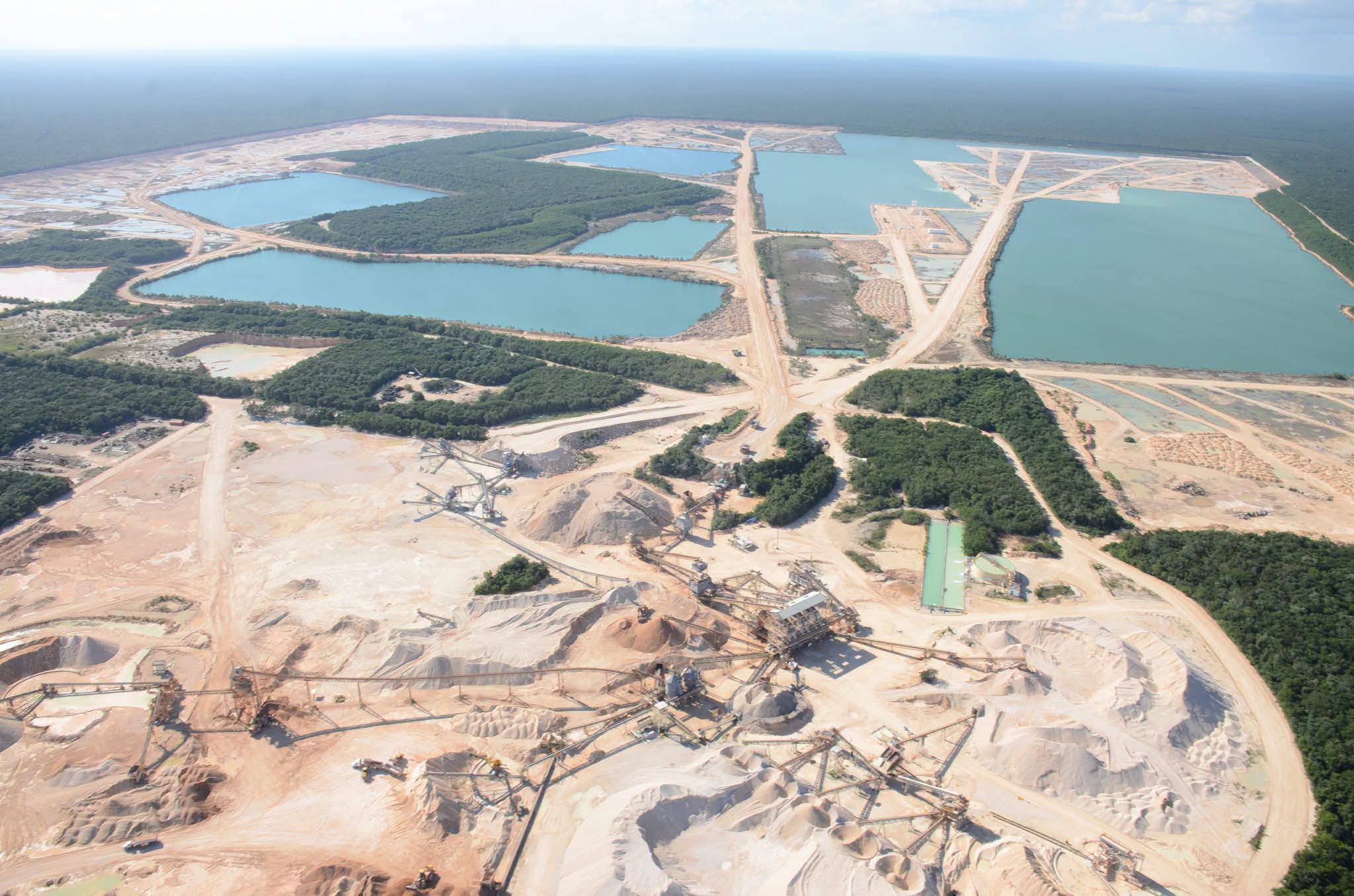 Vulcan Materials apela fallo judicial y prolonga disputa legal por Calica en Quintana Roo