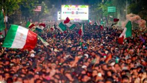 Piden autoridades ver desde casa el México contra Inglaterra para reducir aglomeraciones