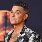Robbie Williams niega consumo de drogas en la final del Mundial, solo eran mentas