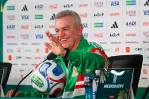 Javier Aguirre asegura que falta trabajar en la mentalidad de los jugadores mexicanos tras quedar fuera del Mundial