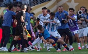 FIFA sanciona a Argentina por pleito en la final del Mundial 2026