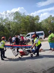 Sufre mujer fuerte lesión tras ser atropellada en Playa del Carmen