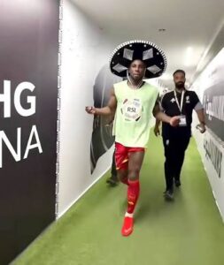 ¡Gol y sombrero charro! Julián Quiñones brilla en el inicio de la liga saudí