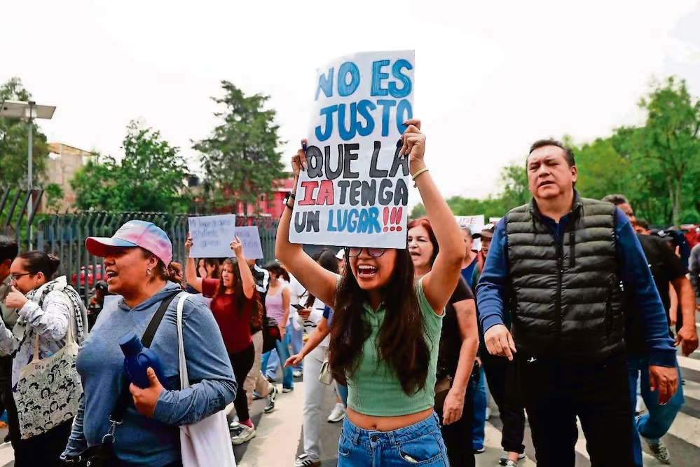 Desechan primer amparo contra la UNAM por examen de admisión