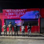 Rescatan a 6 mujeres víctimas de trata durante cateo a bar en Cancún