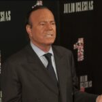 Exempleadas de Julio Iglesias lo demandan de nuevo por presunta agresión sexual
