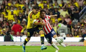 Empate agónico en el Clásico Nacional: América iguala 2-2 ante Chivas con doblete de Miguel Borja