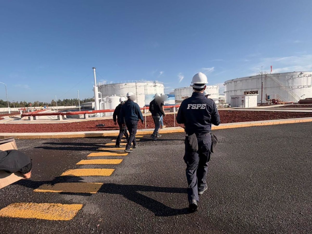 FGR atrae caso de 59 millones de litros en Guanajuato, empresas no acreditan la legalidad del combustible.