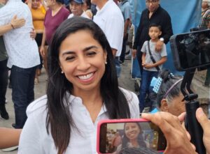 Maribel Villegas niega haber firmado acuerdo para respetar encuestas