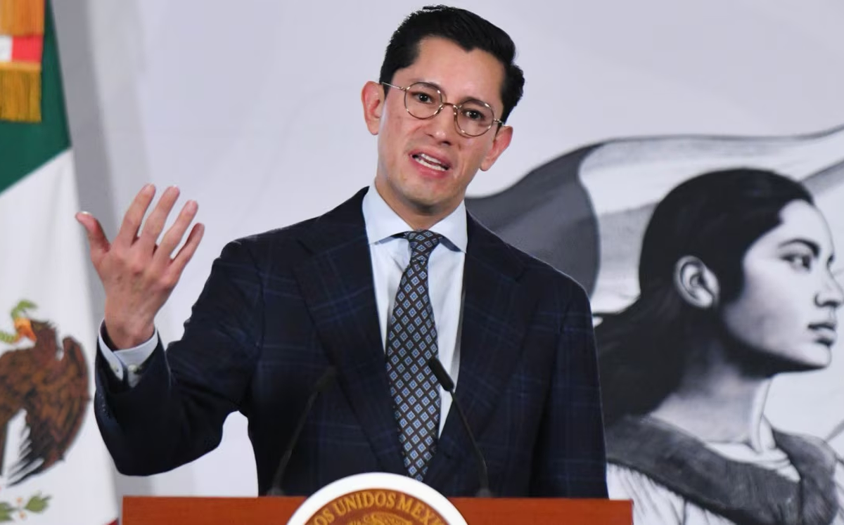 Roberto Velasco viajará a China en plena tensión comercial por aranceles