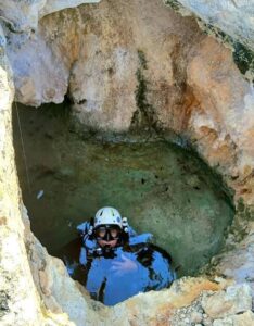 Descubren nueva cueva subacuática al sur de Cozumel