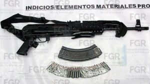 Dos hombres enfrentan proceso penal por portar armas de uso militar en Quintana Roo