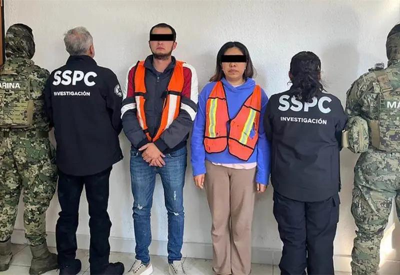 Fotografía de Carlos César Cruz Muñoz, alias El Señor de las Luces, detenido durante un operativo federal en Tuxtepec, Oaxaca.